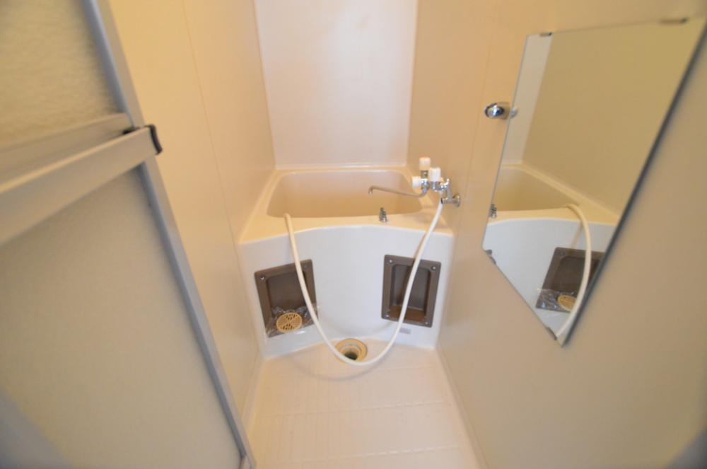 基本のバス・トイレ別